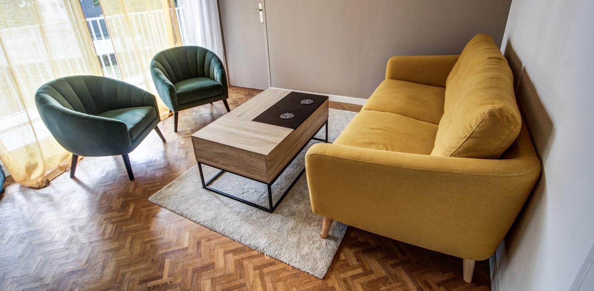 Suite T5 Rennes Gare - Parking Prive Gratuit Buitenkant foto